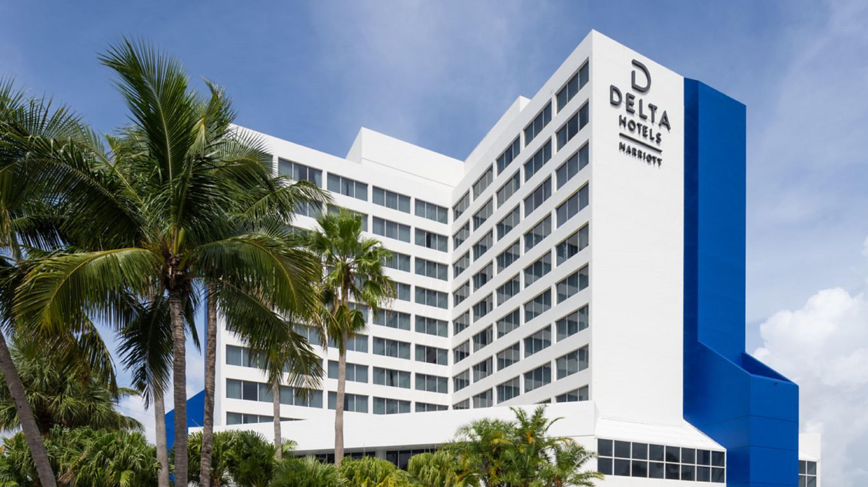 Delta Hotels By Marriott West Palm Beach Exterior foto